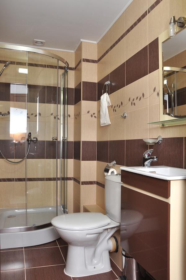 Lombardi Family Hotel Русе Экстерьер фото