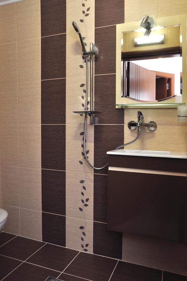 Lombardi Family Hotel Русе Экстерьер фото