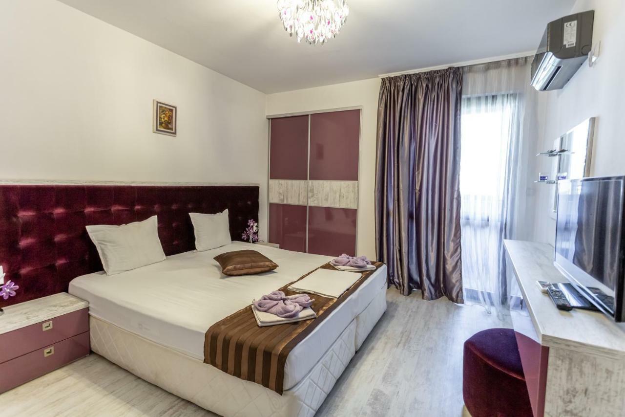 Lombardi Family Hotel Русе Экстерьер фото